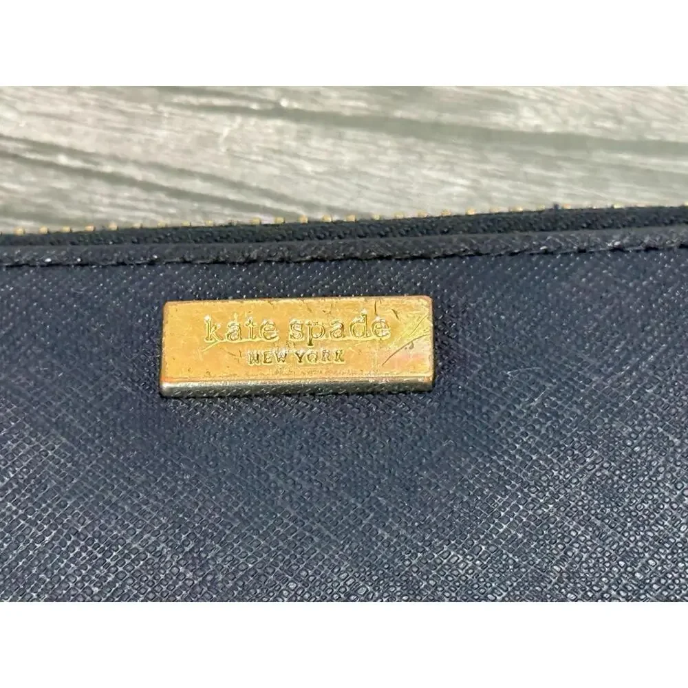 kate spade geometric credit features